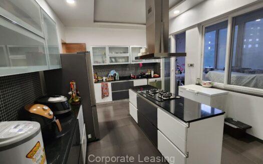 Luxury Furnished 4BHK Flat in Aundh for Rent